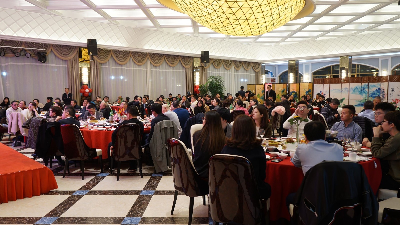 砥砺前行 从“心”出发-上海龙象建设集团有限公司2021年迎新晚会圆满举行8.jpg