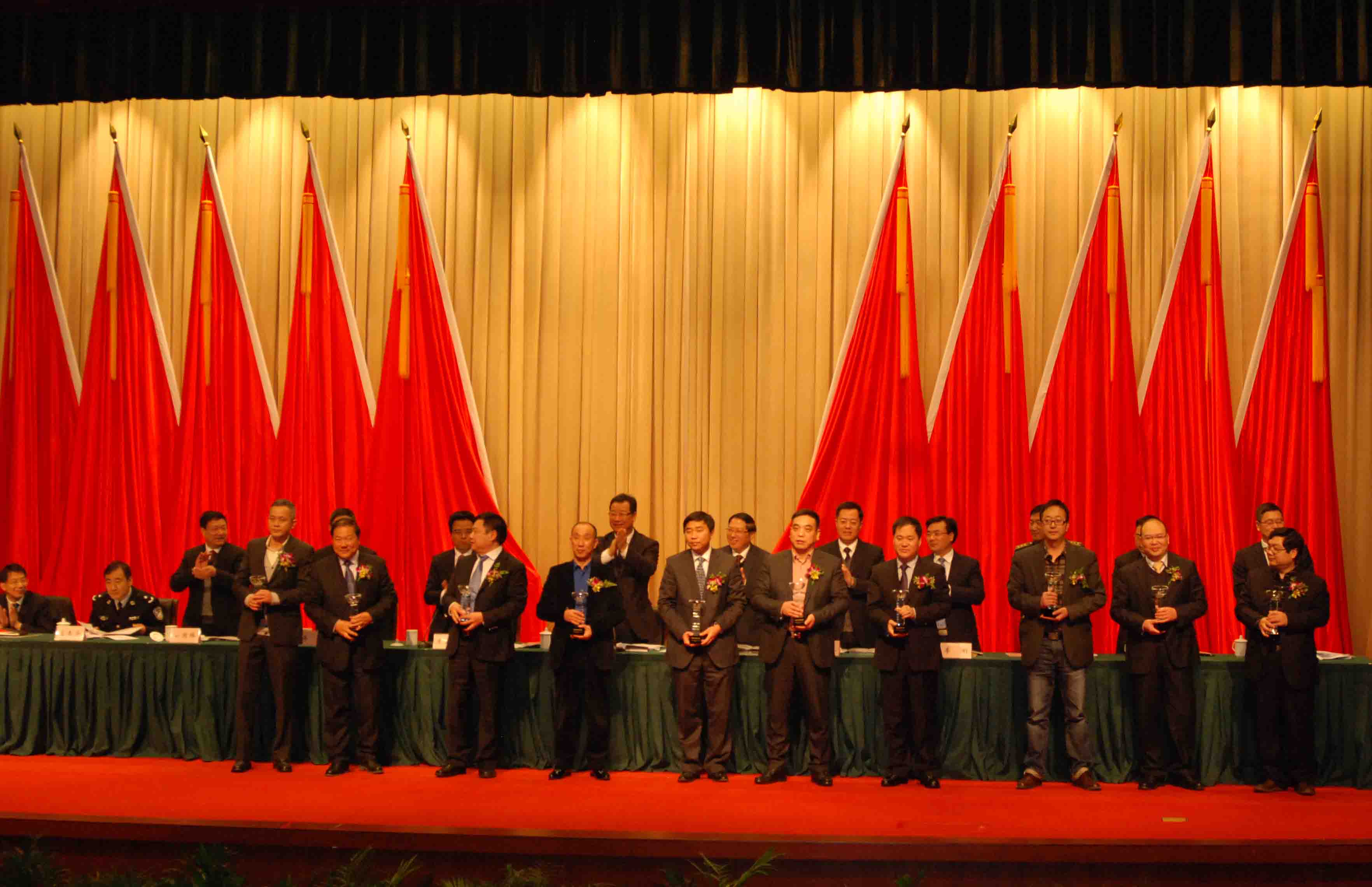 纪念中国共产党建党九十二周年.jpg