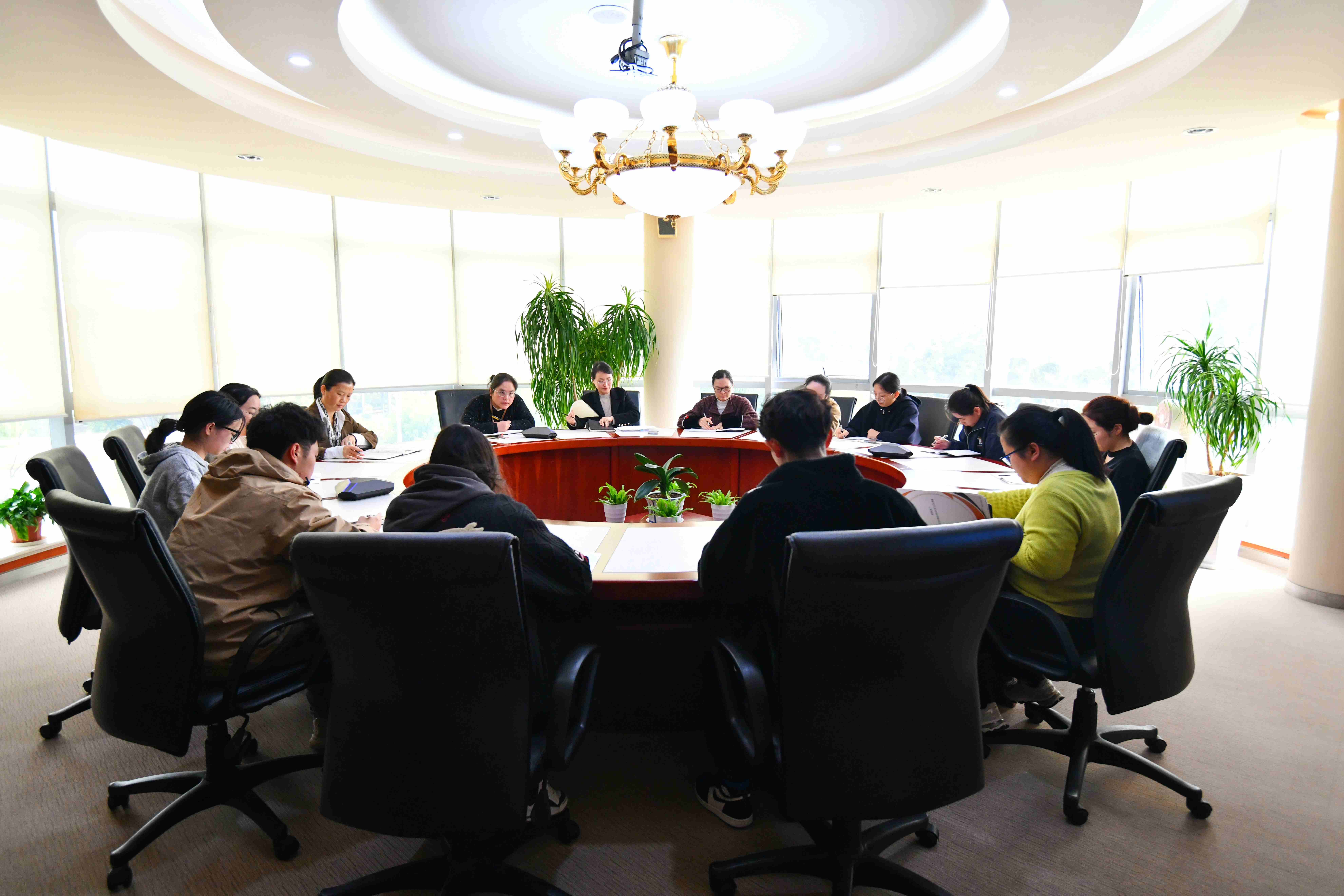 微信图片_20241126102410_副本.jpg